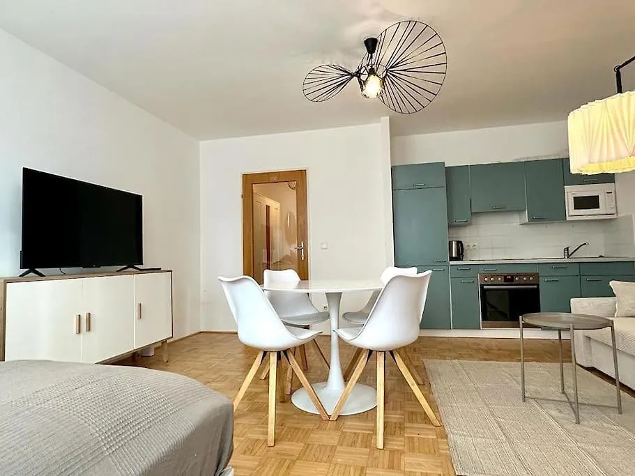Chic Apartment - Quiet Area - Next To Hospital Vienna 0*,